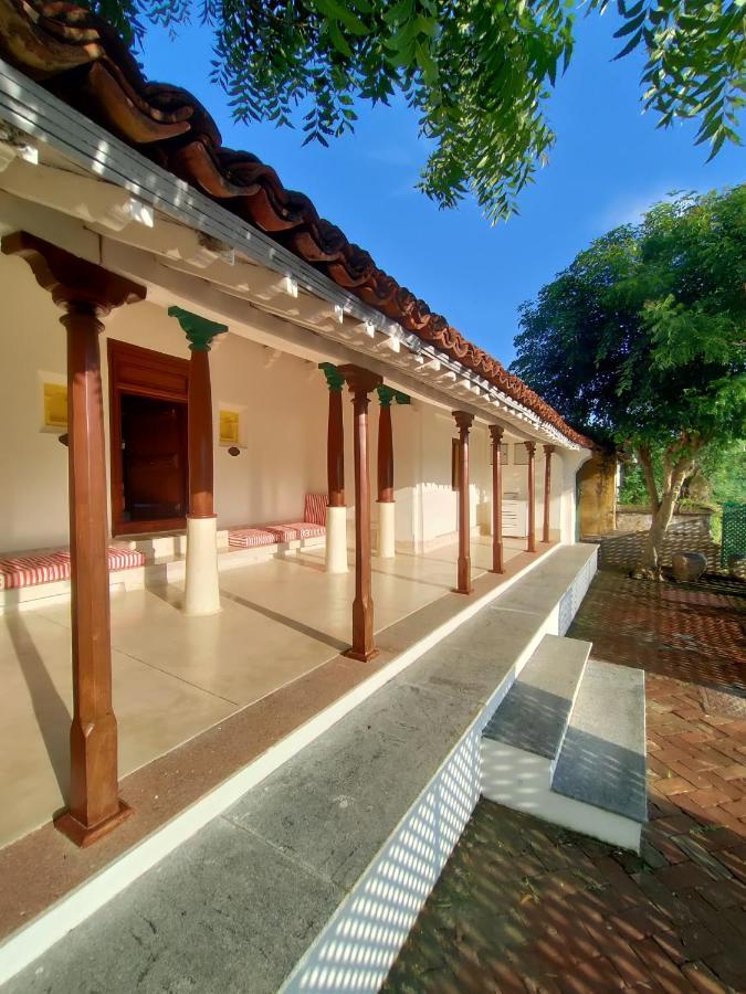 Mangala Heritage By Luxunlock Private Villas Tirukkannapuram Extérieur photo