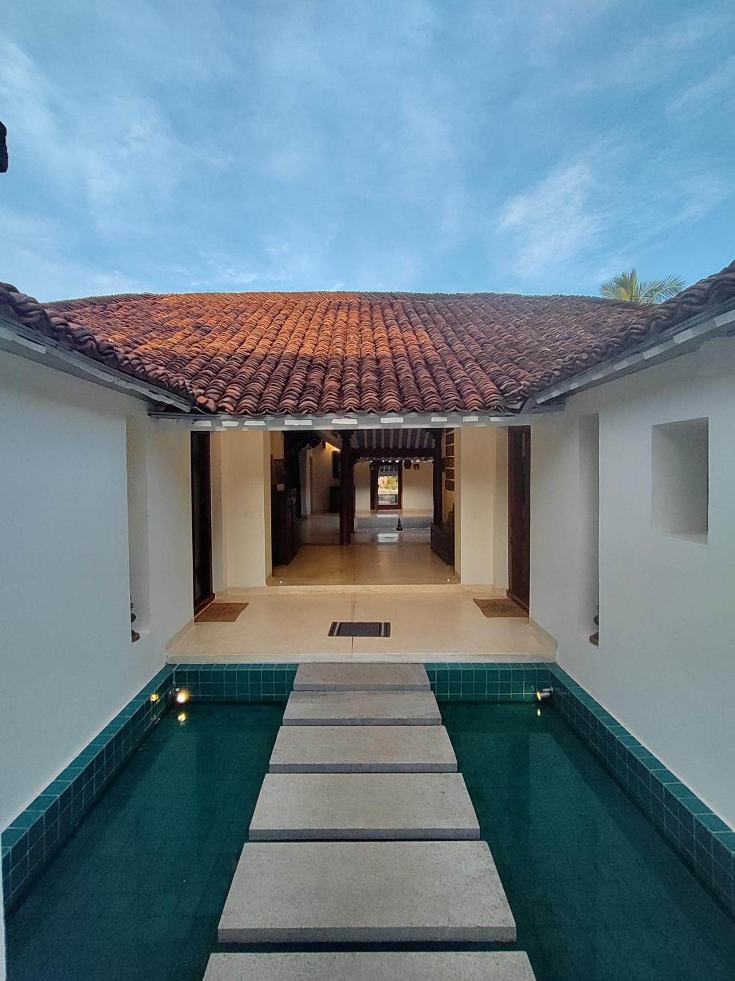 Mangala Heritage By Luxunlock Private Villas Tirukkannapuram Extérieur photo
